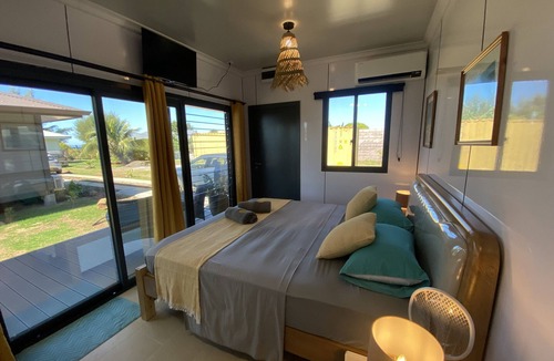 Moorea-Maiao Ski Chalet | MOOREA - Naku Kahi Bungalow 2