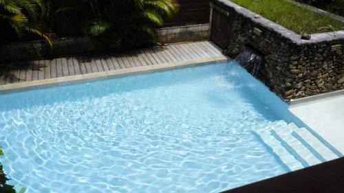 Pihaena House | MOOREA - Waterfall Pool Coconut House 1