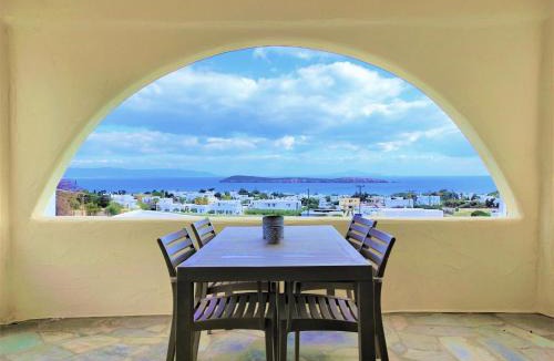 Drios Apartment | Mosaic Suites