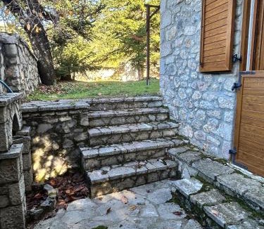 Amfikleia-Elateia Ski Chalet | MOUNTAIN NEST - your fairytale escape