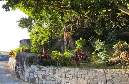 Glacis Bed & Breakfast | Mountain View Suite 1 Bedroom B&B Suite