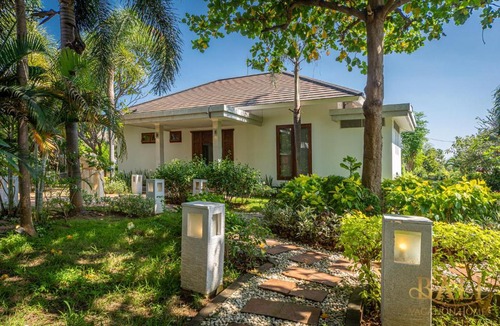 Seririt Villa | Mountain Villa Aina Lokahi - With a fantastic view!
