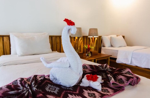 Pineleng Hotel | Murex Dive Resort