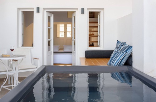 Oia House | Muses Cycladic Suites