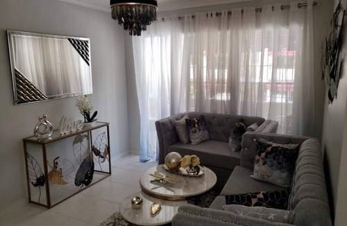 Pantoja Apartment | My beautiful apartment just 10 minutes from the American embassy