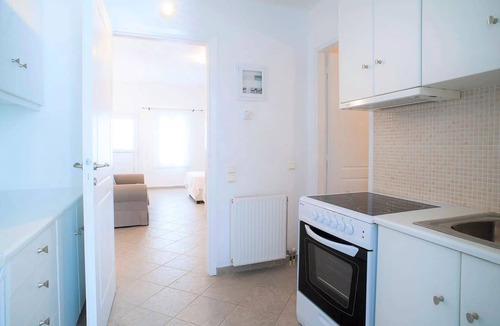 Agios Stefanos House | My Rental Homes - Casa le Rose shared pool sea view