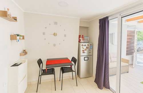 Kremasti Apartment | My Summerhouse with jacuzzi -WiFi,FREE PARKING