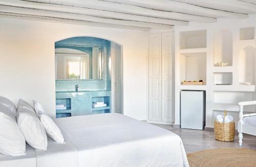Mykonos Hotel | Mykonos Lolita, a Resort to Live