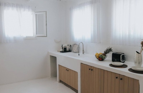 Platis Gialos Villa | myMykonos beachfront Villa