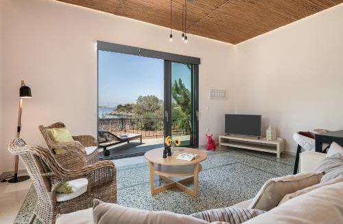 Tersanas Villa | Myrtia Beach House