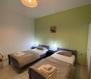 Dhrakata Apartment | Myrtos Hotel