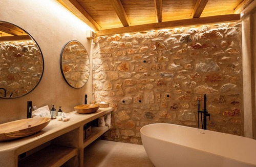 Nea Cryssi Akti Hotel | Mythic Paros