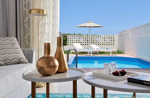 Paralia Kourna Resort | Mythos Palace Resort & Spa