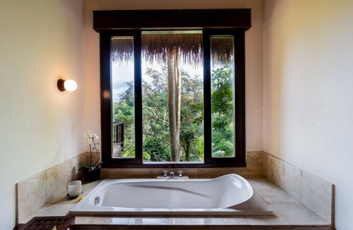 Petulu Hotel | Natura Resort and Spa