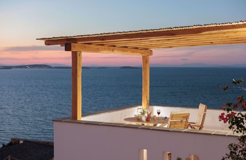 Stelida Villa | Naxian Sky Villa Aegean Sunset Hilltop Bliss with Jacuzzi/Hot Tub