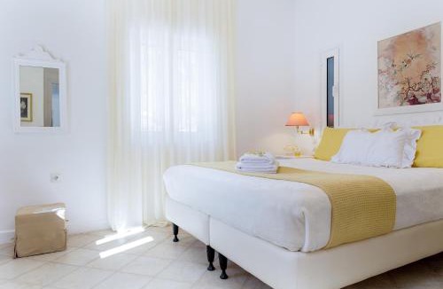 Naxos Villa | Naxos Beach Front Villa 'Moments'