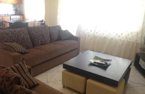 Nea Peramos Apartment | Nea Peramos Large Apartment Near the Beach