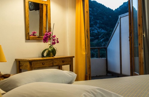 Omalos Hotel | Neos Omalos