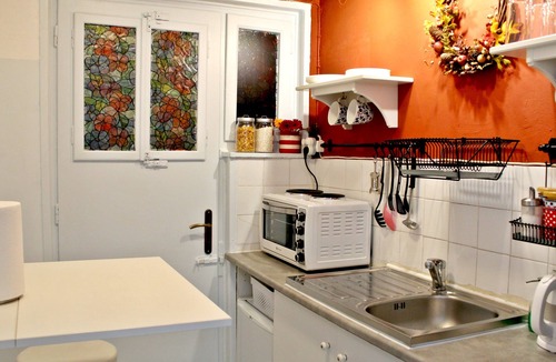 Plaka Apartment | Nephiria, Under the Acropolis, In the heart of Plaka