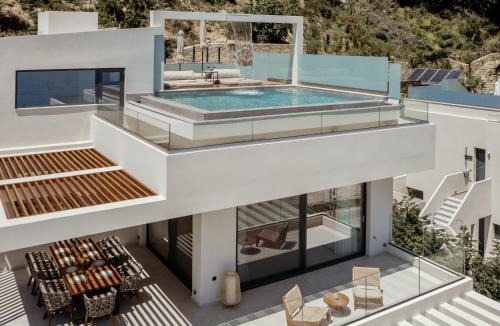 Akrotiri Villa | Nerea Deluxe SeaFront Villa, Iconic Infinity Pool, By ThinkVilla