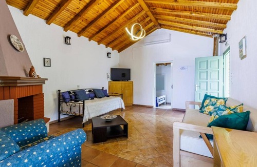Xanthi Region House | Nerissa Cottage - Skopelos Glossa