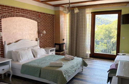 Nikisiani House | Neromylos