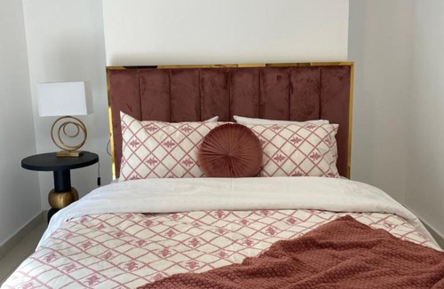 Kallithea Apartment | NEW 2BD Aprt with Shared Rooftop Pool B3