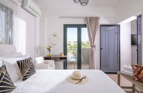 Limenas Chersonisou Apartment | New Aether near the sea !