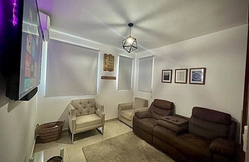 Santiago de los Caballeros Apartment | New & cozy apt in Los Reyes Stgo!