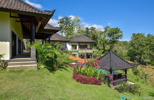 Tukad Mungga Villa | New for rent: 5* Deluxe Pool villa ~ Private, Nature, Lovina Beach~