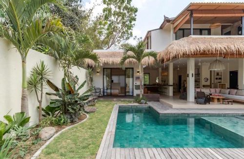 Banjar Semer House | NEW Ideal Stay 4BR - Elegant Villa Family and Friends