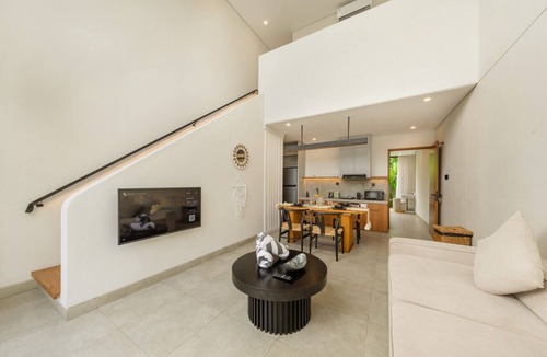 Berawa Villa | *New!* Kavana Soléa | 5 mins to Berawa beach