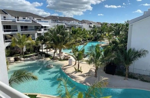 Dominicus Condo | NEW Luxury Penthouse with Jacuzzi and BBQ!
