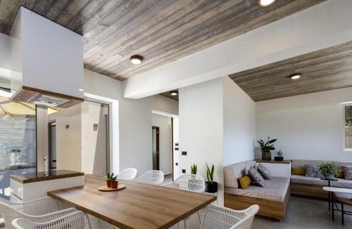 Mariou Villa | New Modern Villa Domus Myrtia with private pool & BBQ, 4km from nearest beach