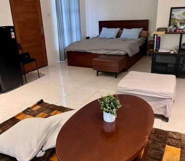 Lodtunduh House | New Studio House with spacious garden in Ubud