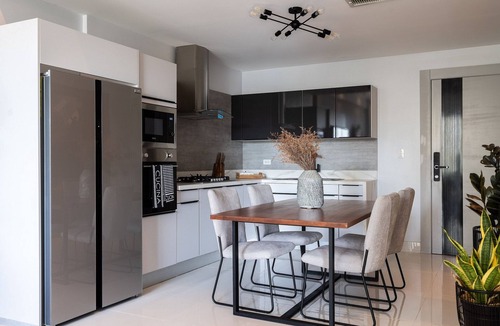 Lope De Vega Condo | Newest&MostLuxurious-w/Pool-WiFi-Gym-A/C-YellowKey