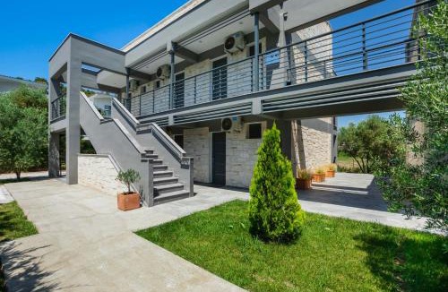 Possidi Apartment | NewStory Suites Possidi