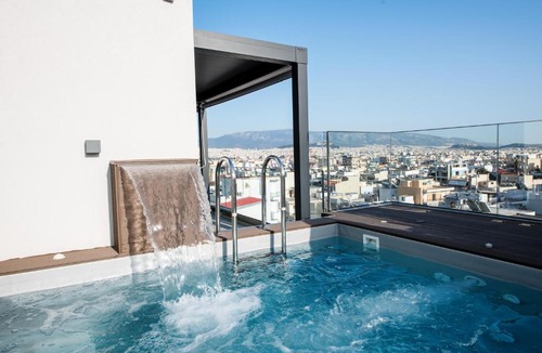 Peristeri Apartment | Nikki's Skylight Suite with private swimming pool