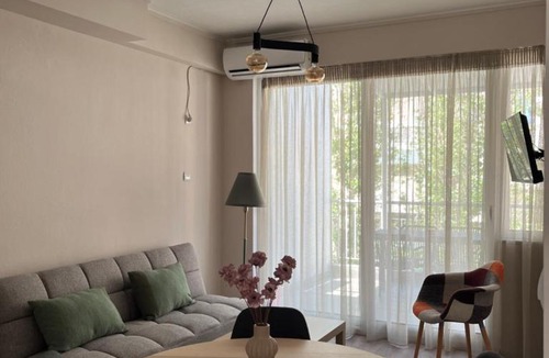 Exarhia Apartment | Nina's Home