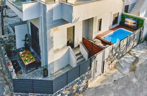 Kato Gouves Villa | Nisi Luxury Suites with private pool in Gouves