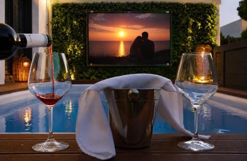 Kato Gouves Villa | Nisi Luxury Suites with private pool in Gouves
