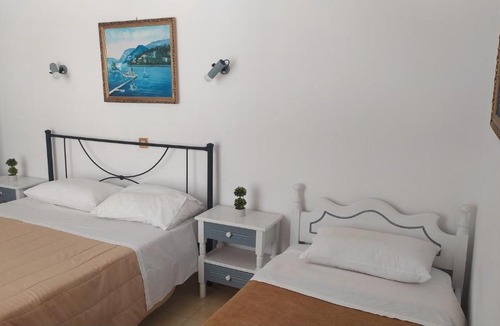 Petaloudes House | Nitsas studio's