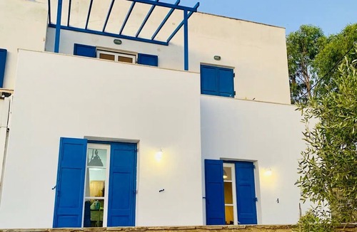 Posidonia Apartment | No:2 Self Catering family apartment short walk to Agathopes, Komito and Fetouri