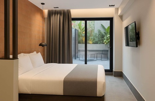 Plaka Hotel | NOOS Acropolis