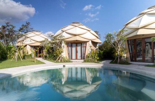 Beraban Resort | Nuanu Suites & Accommodations