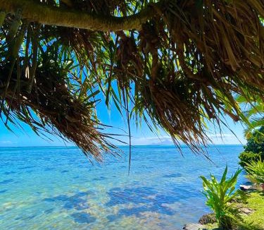 Paea House | O'coco Bungalow- Breathtaking waterfront views, endless memories