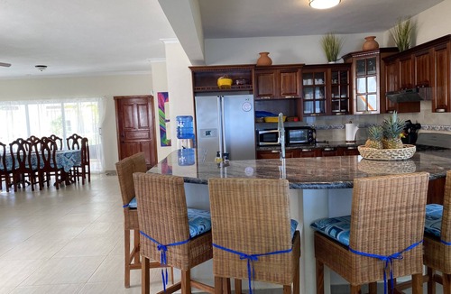 Samana House | Ocean front Villa with swimming pool on the beach for family vacation.