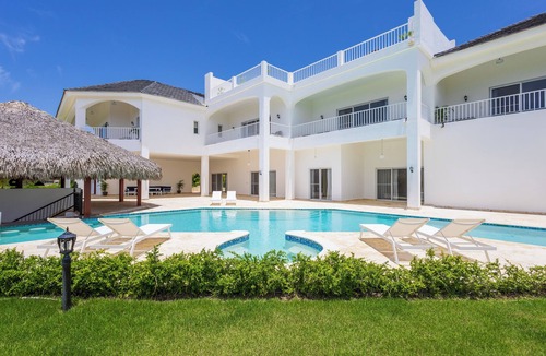 Punta Cana Villa | Ocean View Villa, cooking included, Beach Access