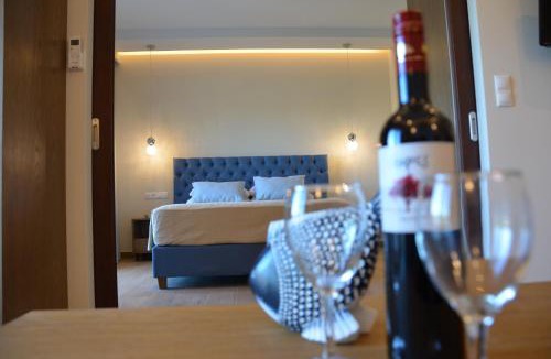 Lakones Hotel | Odysseus Hotel