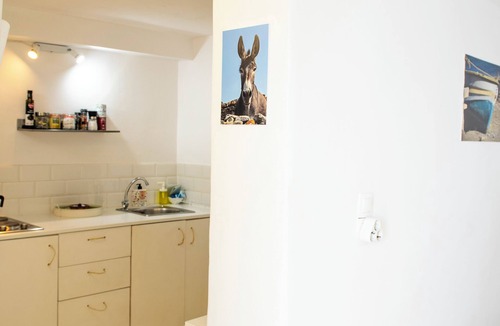 Kithnos Apartment | Off The Beaten Path! Poolside Studio